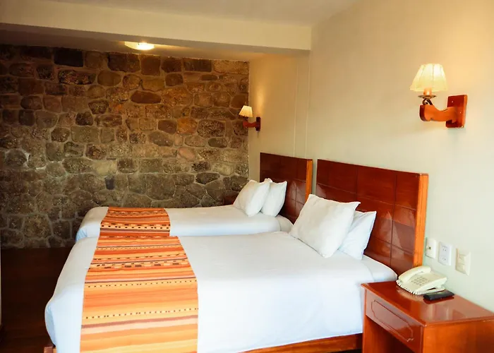 Hotel Siete Ventanas 3*